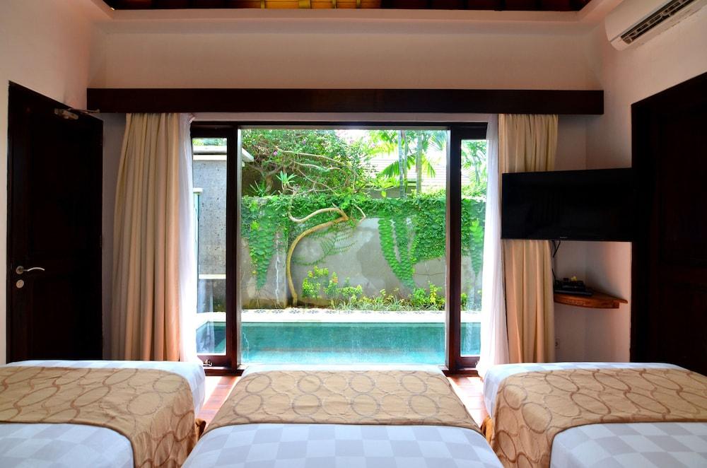 New Pondok Sara Villas Seminyak  Exterior photo