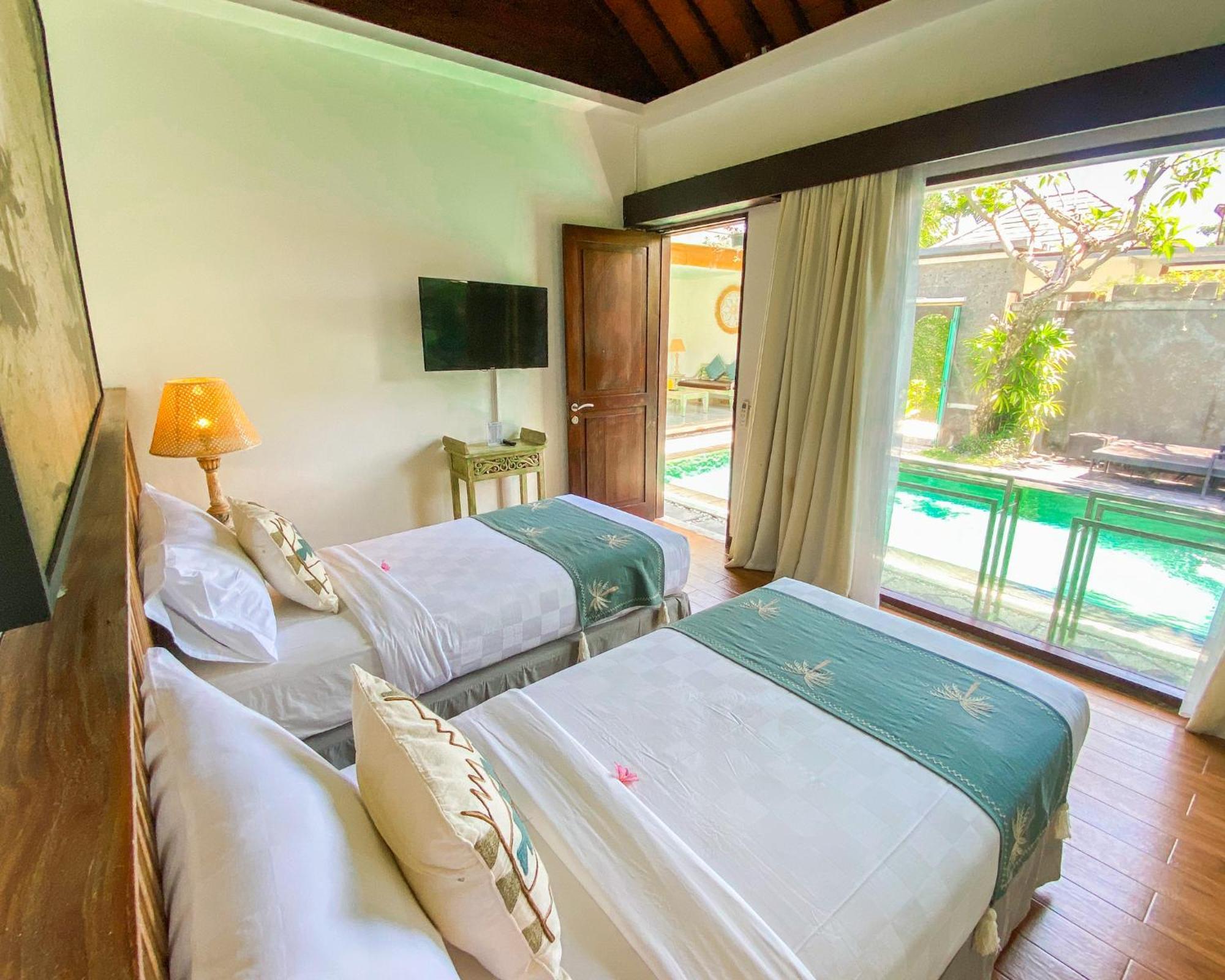 New Pondok Sara Villas Seminyak  Exterior photo