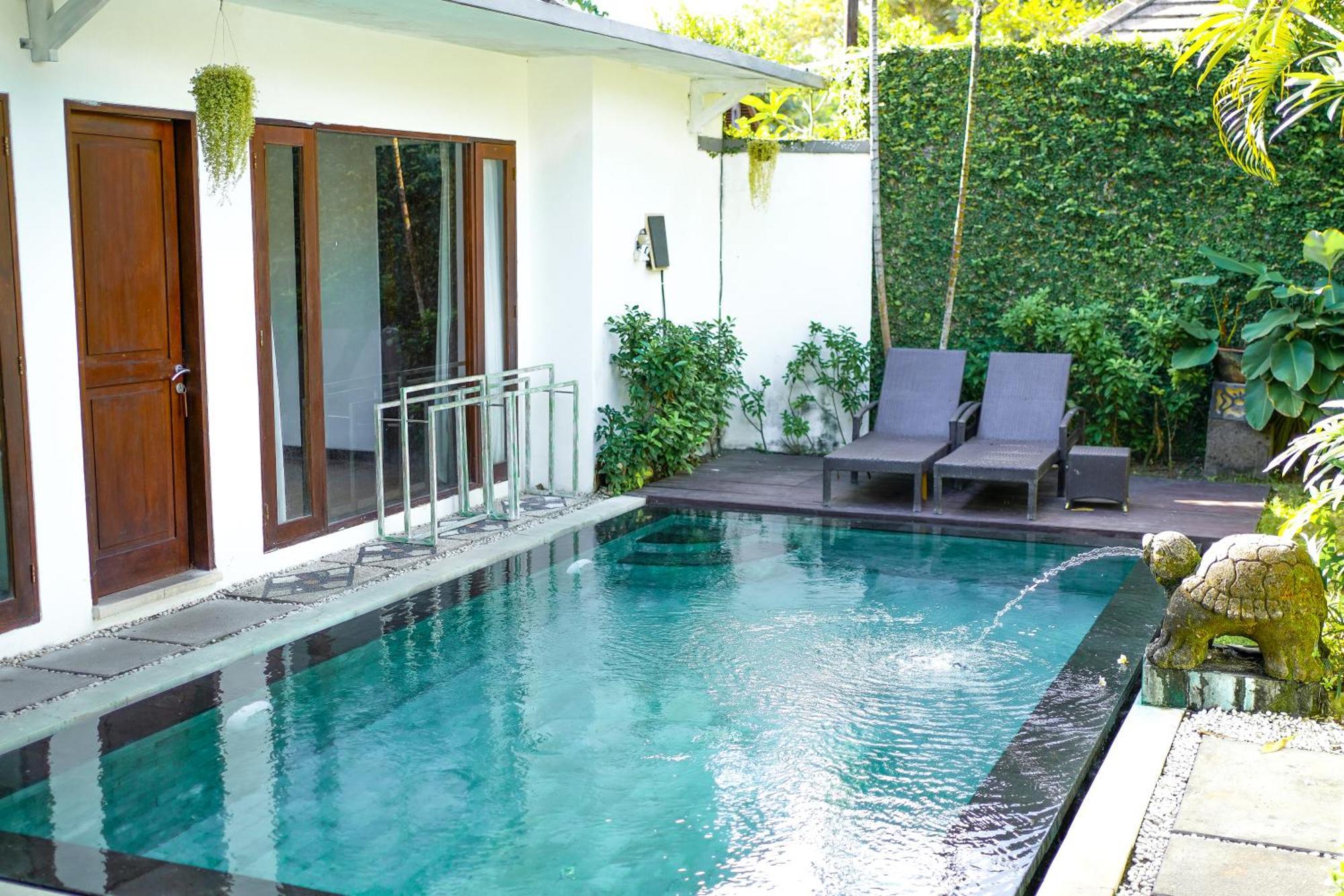 New Pondok Sara Villas Seminyak  Exterior photo