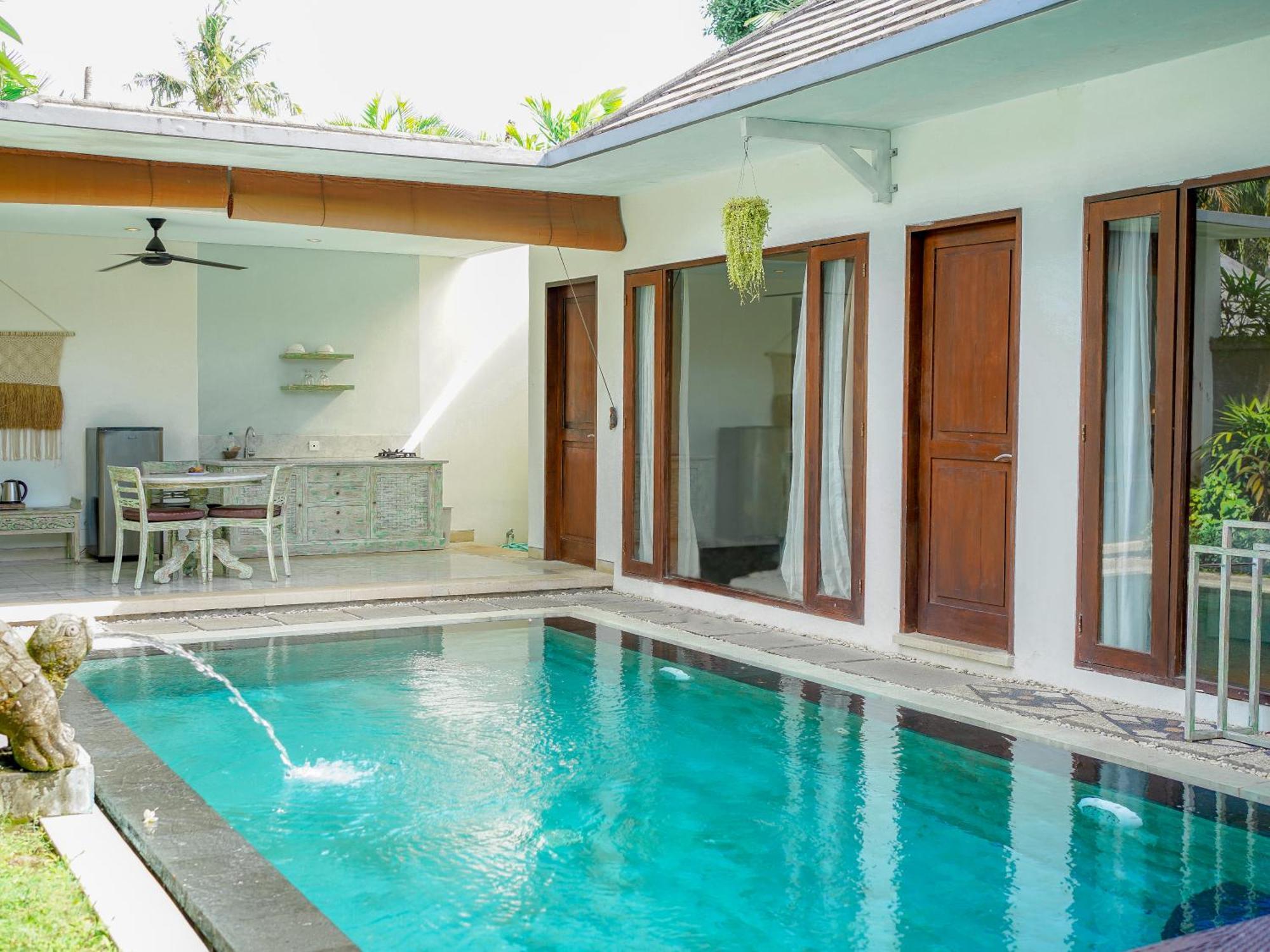 New Pondok Sara Villas Seminyak  Exterior photo